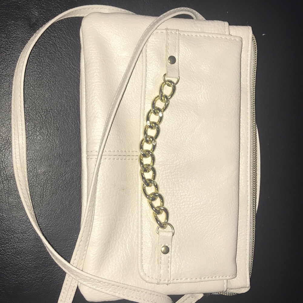 A cream purse